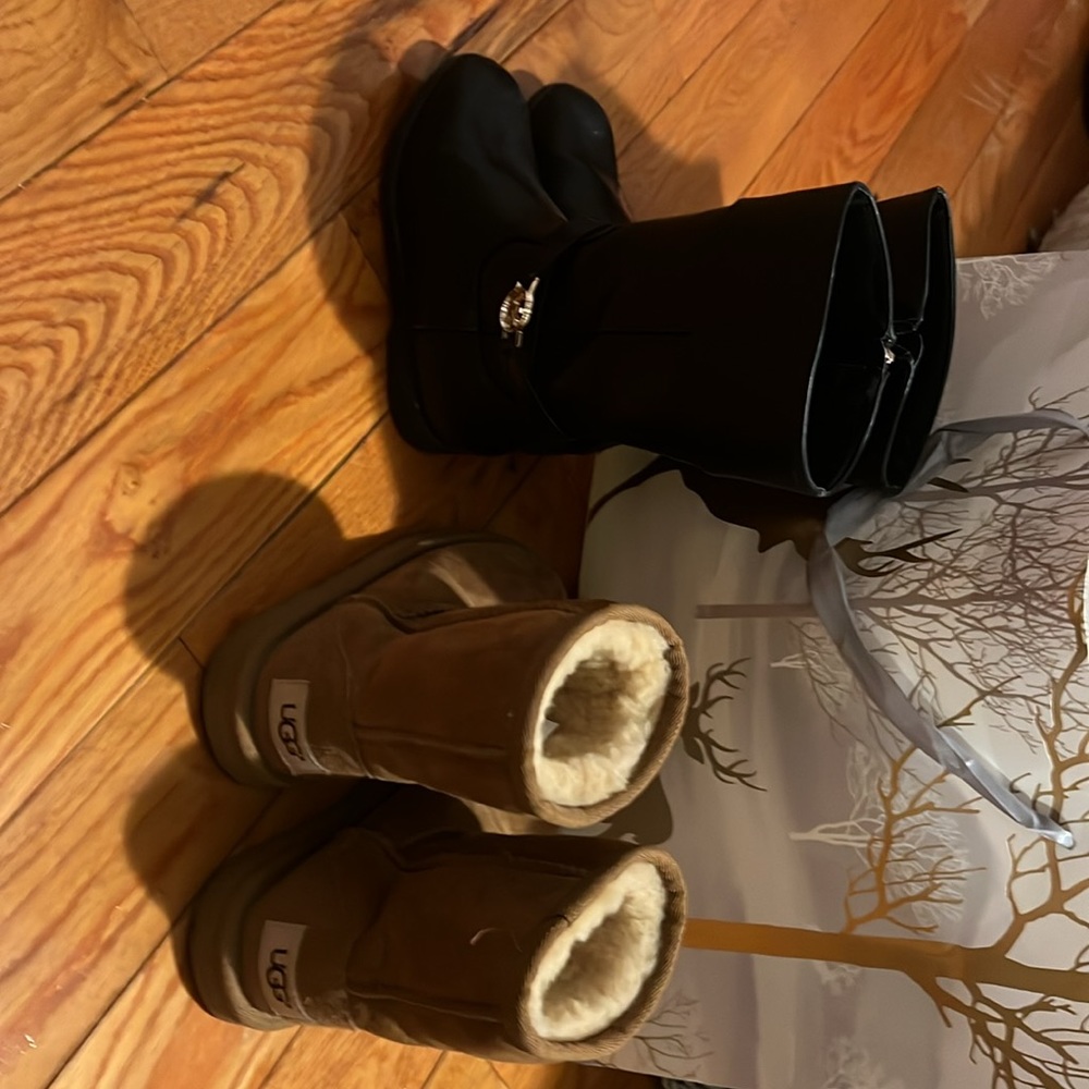 Girls Uggs MK boots lot